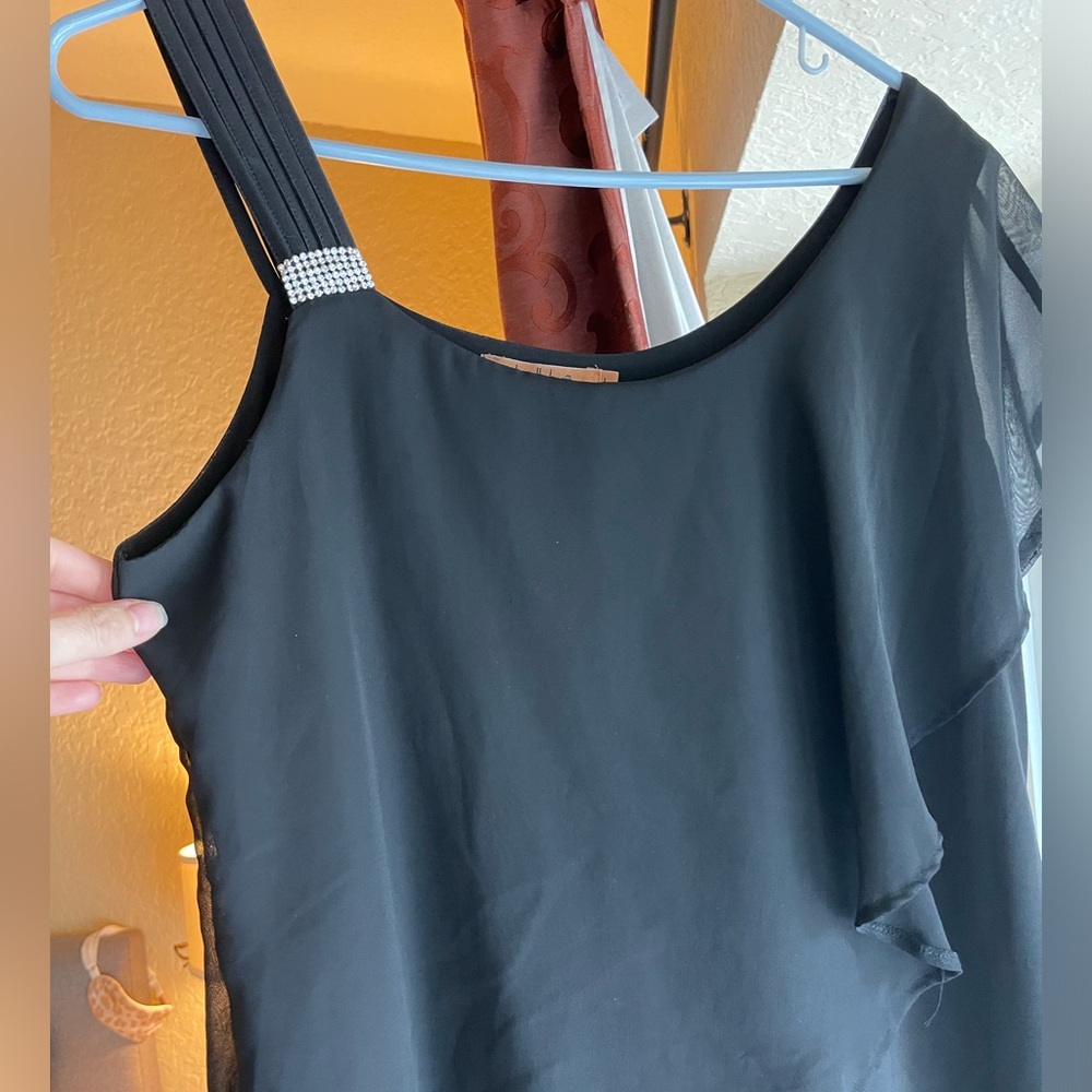 Women’s Belldini casual top, size L, Black with tank shoulders and sheer cover